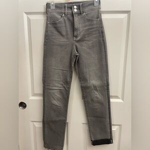 Express Women’s Charcoal Skinny Jeans